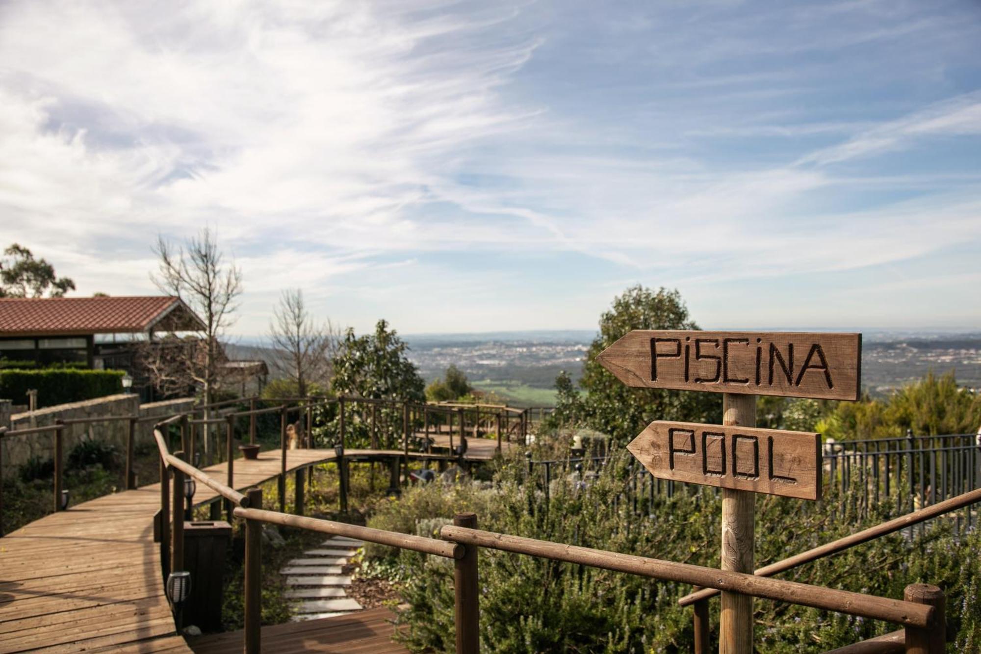 Casas Da Gralha Bed & Breakfast Turquel Exterior photo
